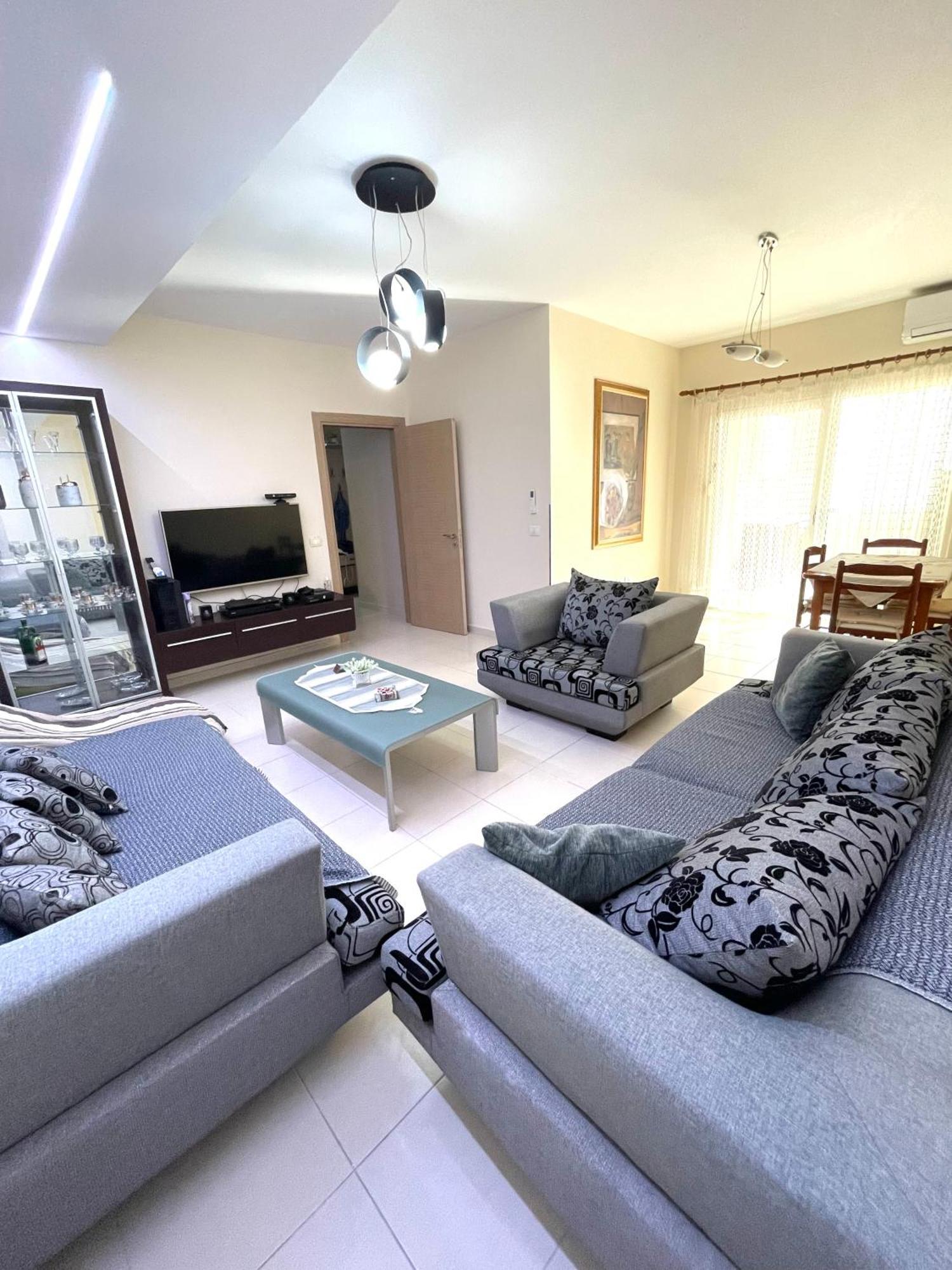 Brand New Apartament Durres Exterior photo
